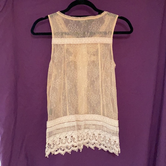 vintage lace tank top - Picture 2 of 2